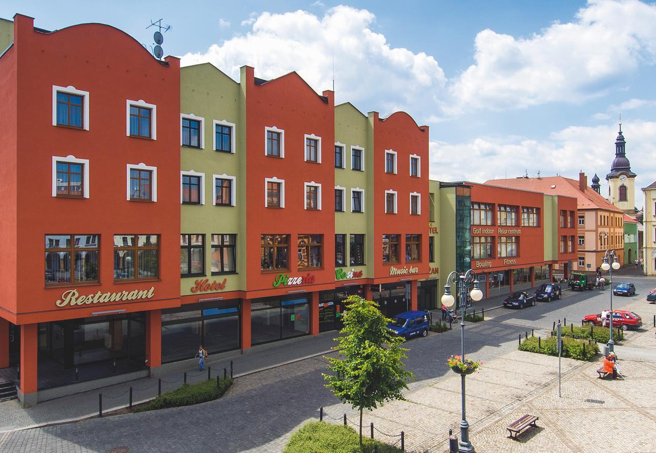 Wellness Hotel Luzan Rumburk Bagian luar foto